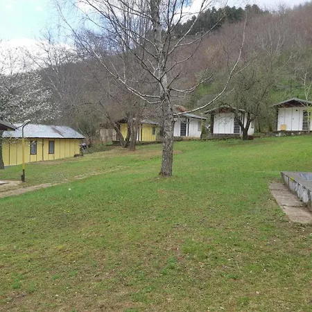 Homely Bungalow Fro 2 Or 3 Persons Vendégház
